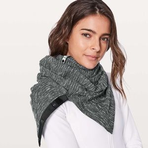 Lululemon Vinyasa Scarf